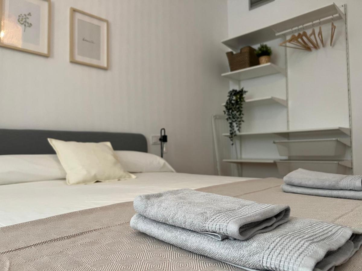 Cozy Apartment Well-Located In Terrassa, Barcelona Exteriér fotografie